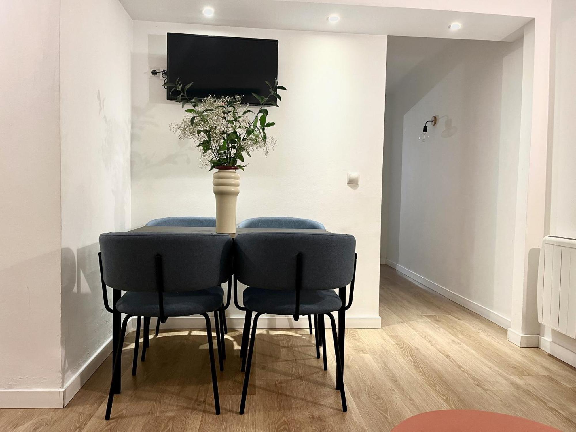 Apartamento Puerta Del Camino 5 - Patio Y Wifi 毕尔巴鄂 外观 照片